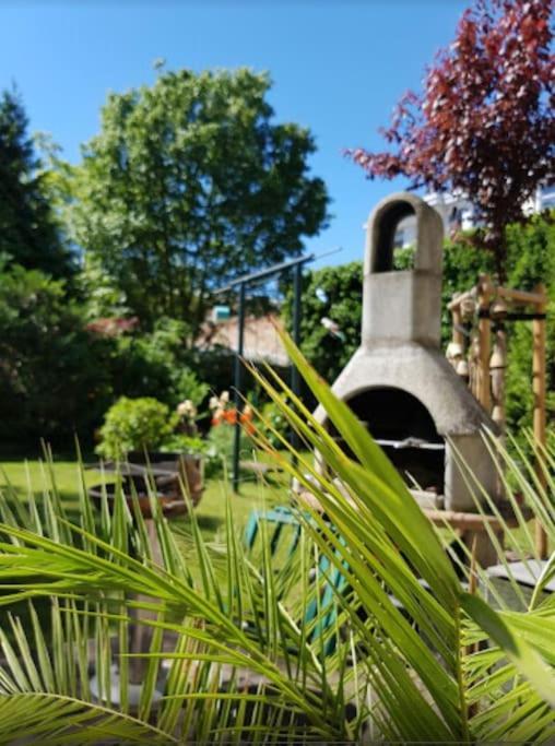 City Appartement Mit Garten, Zentral Und Trotzdem Ruhig 콧부스 외부 사진