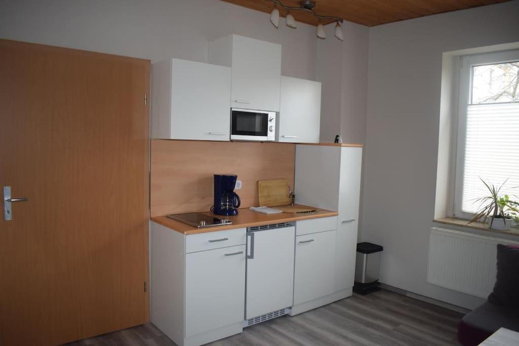 City Appartement Mit Garten, Zentral Und Trotzdem Ruhig 콧부스 외부 사진